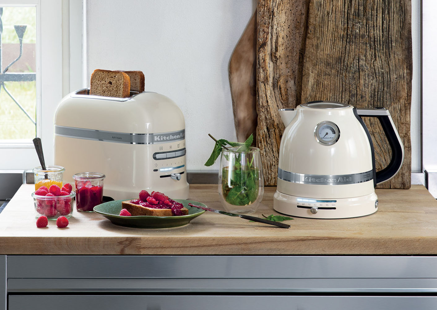 KitchenAid Cream Toaster and Kettle