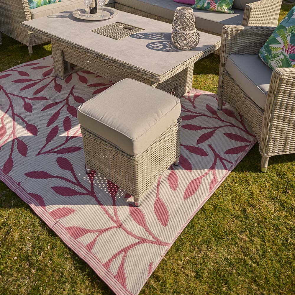 Outdoor Rugs